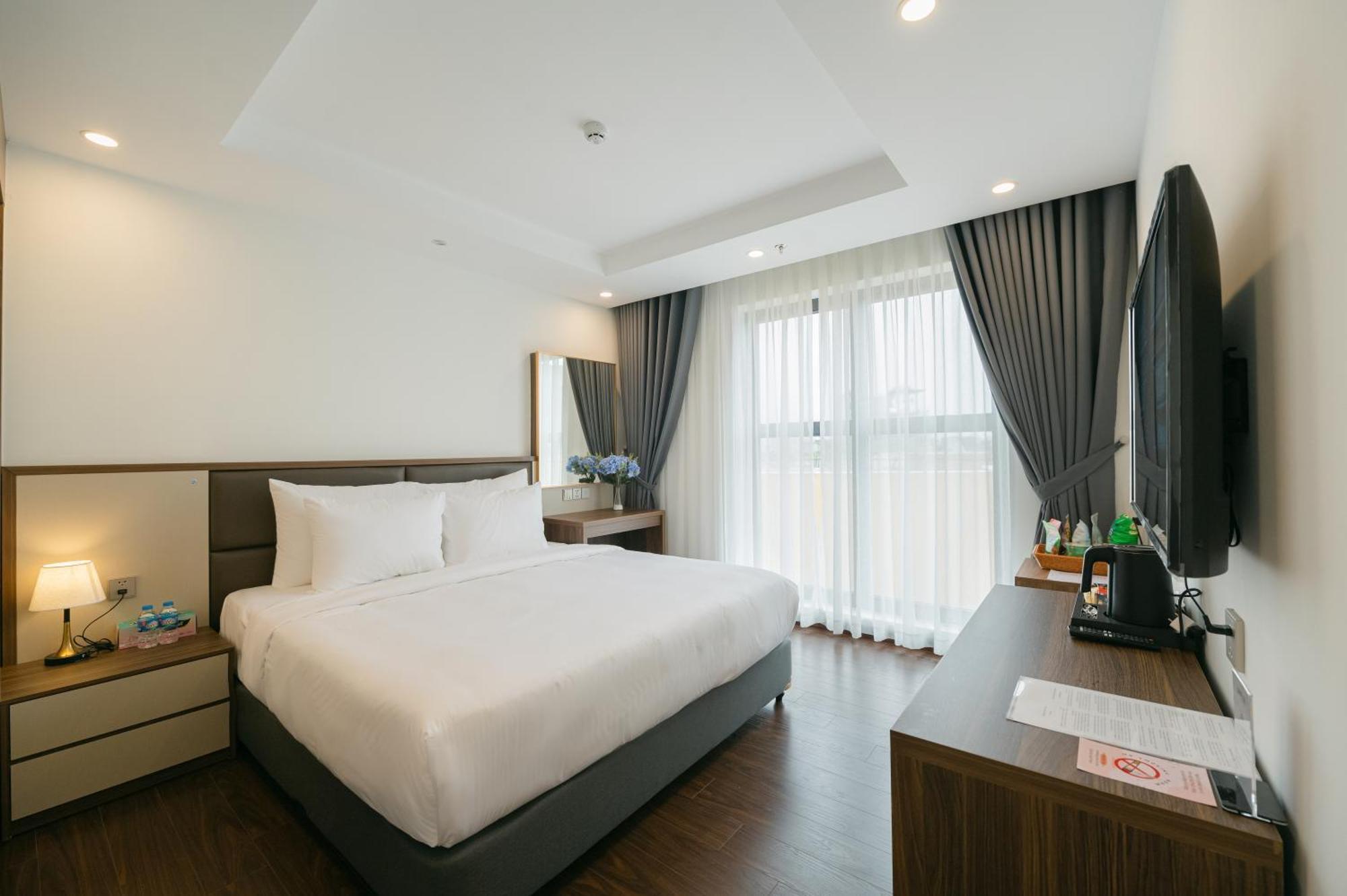 Love St - Hanoi Hotel Room photo